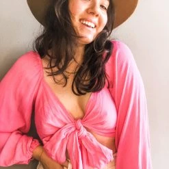 Audrey 3+1 Put Your Records On Crop