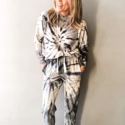 Trend Notes Staycation Sweatshirt