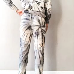 Trend Notes Staycation Sweatshirt