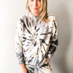 Trend Notes Staycation Sweatshirt