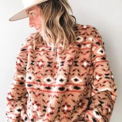 Style Melody Desert Seeker Sherpa Pullover Clothing