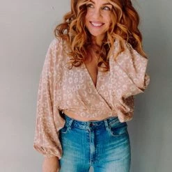 Audrey 3+1 Flower Power Top