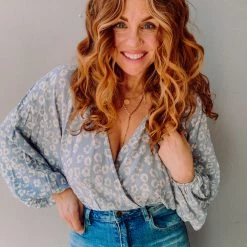 Audrey 3+1 Flower Power Top