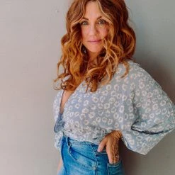 Audrey 3+1 Flower Power Top