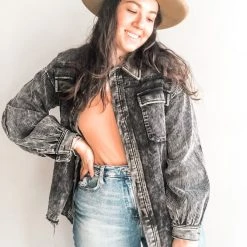 POL Clothing Jane Corduroy Shacket