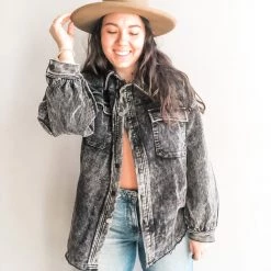 POL Clothing Jane Corduroy Shacket