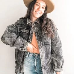 POL Clothing Jane Corduroy Shacket