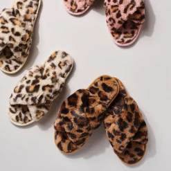 Avenue Zoe Shoes Lounge In Leopard Slipper