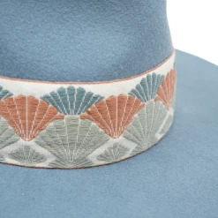 Olive & Pique Amarine Rancher