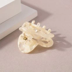 Avenue Zoe Heart Shaped Claw Clip Hair Accessories