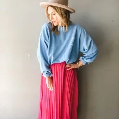 Listicle Making Moves Pleated Skirt