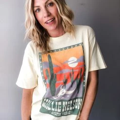 Daydreamer Willie Nelson Austin TX Tee Clothing