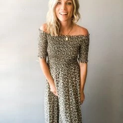 Dress Forum Keep You Around Midi Dress