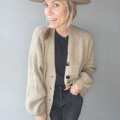 In Loom Your Boyfriends Cardigan Clothing