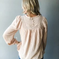 In Loom Best Bet Long Sleeve Top