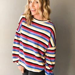 In Loom Sk8er Gir Sweater Clothing